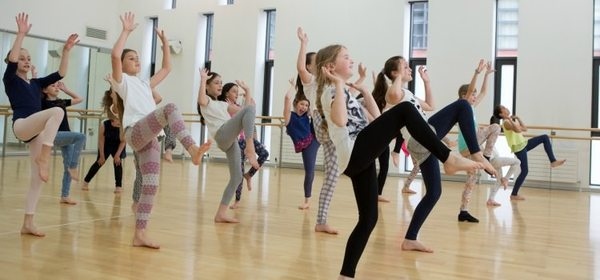 Musical Theatre Dance (7-11 years) - Saturdays